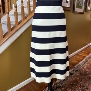 NWT Ann Taylor Knit Navy & Cream Striped Pull-on Skirt